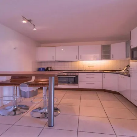 Im Mueritz アパート レヒリン