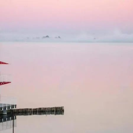 アパート Im Mueritz レヒリン